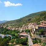 Pillement 3-t2 Avec Garage Privé Optionnel-centre Historique Et Plages à 21km ! *