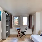 Pillement 3-t2 Avec Garage Privé Optionnel-centre Historique Et Plages à 21km ! *