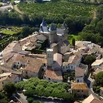 Pillement 3-t2 Avec Garage Privé Optionnel-centre Historique Et Plages à 21km ! * Pézenas