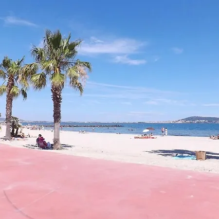 Pillement 3-t2 Avec Garage Privé Optionnel-centre Historique Et Plages à 21km ! *